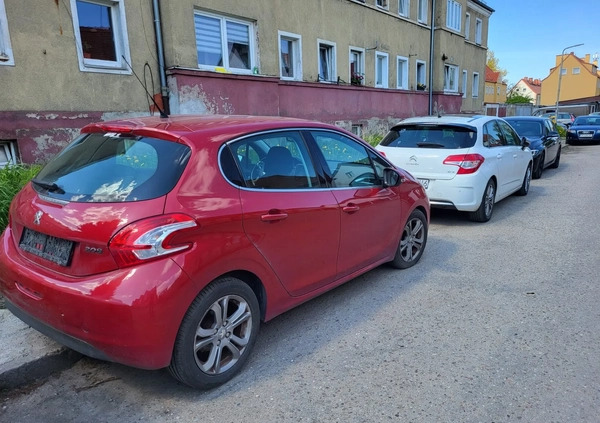 Peugeot 208 cena 19299 przebieg: 195200, rok produkcji 2013 z Koszalin małe 56